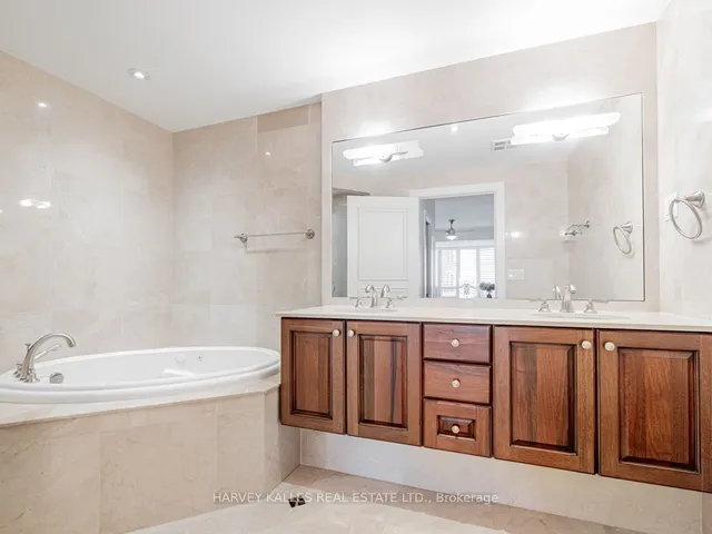 Additional image 6 of 662 Sheppard Ave Unit 704C