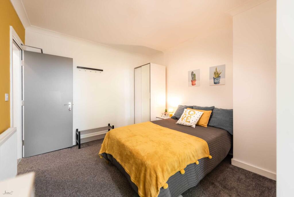 Additional image 48 of Mayfield Avenue, Bolton