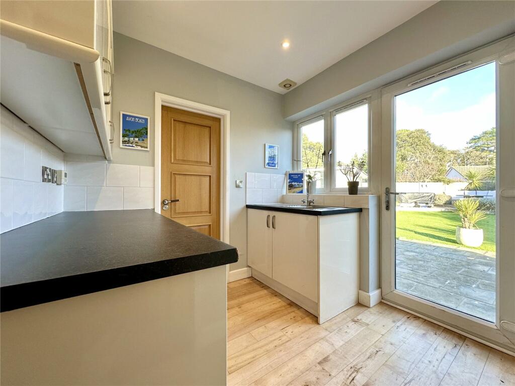 Additional image 8 of Seaway Avenue, Friars Cliff, Christchurch, Dorset, BH23