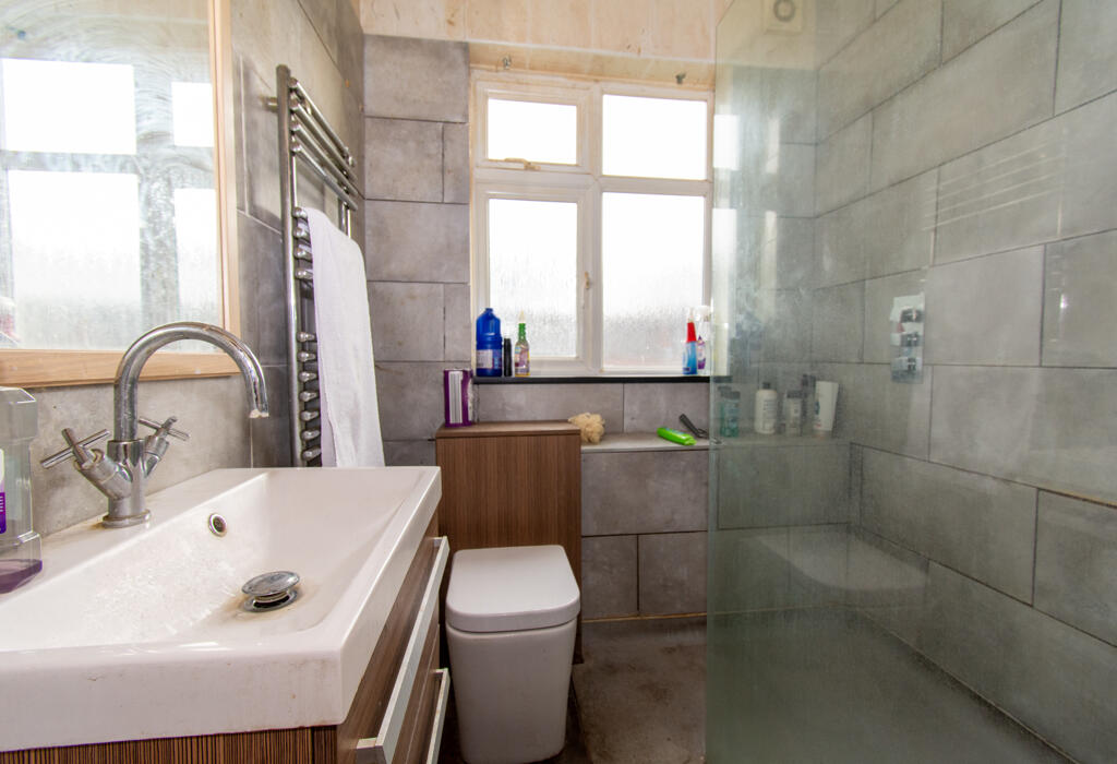 Additional image 4 of Cobham Road, MOORDOWN