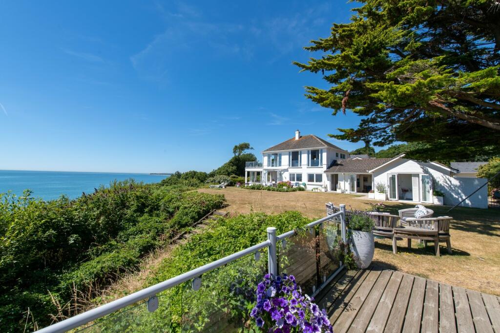 Additional image 19 of Rothesay Drive, Highcliffe, Christchurch, BH23