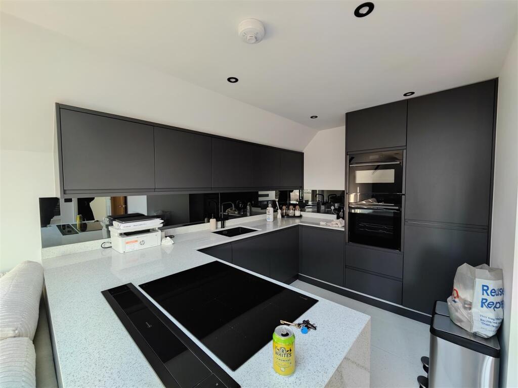 Additional image 3 of Goldstone Crescent, Hove