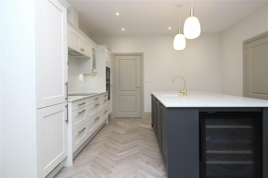 Additional image 11 of Chewton Farm Road, Highcliffe, Dorset, BH23