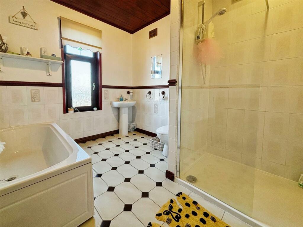 Additional image 16 of Moorside Road, Eccleshill, Bradford, BD2 3RD