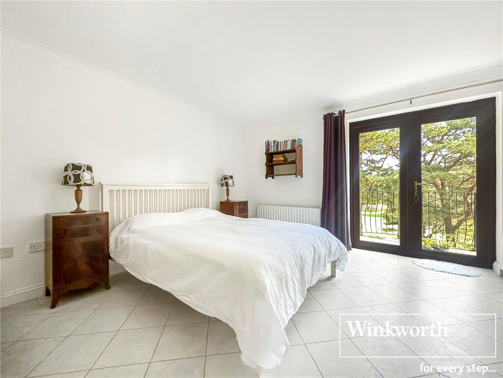 Additional image 11 of Evening Glade, Ferndown, Dorset, BH22