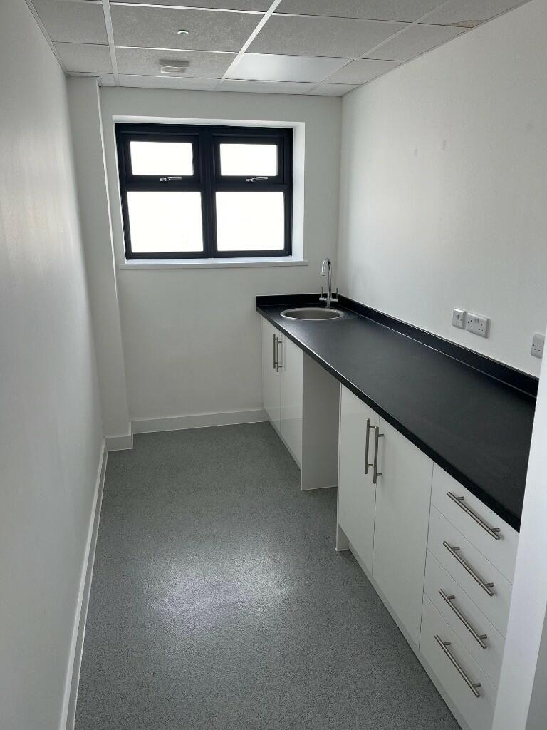 Additional image 4 of Suite 10, Cobham House, Cobham Road, Wimborne, Dorset, BH21