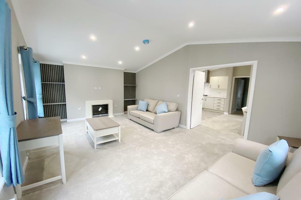 Additional image 11 of Oaktree Park, St Leonards, Ringwood