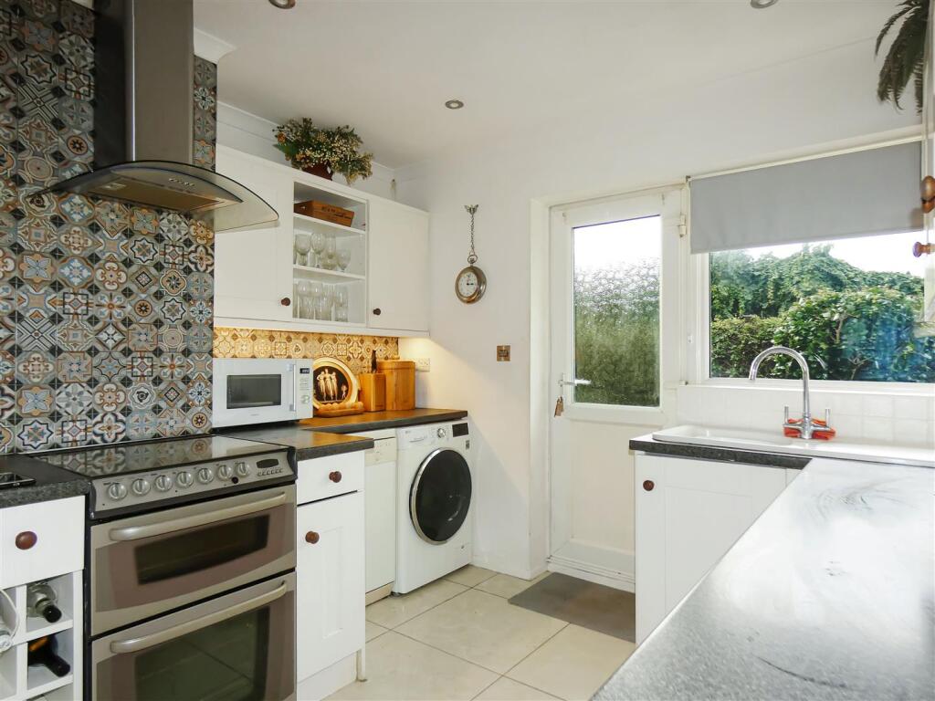 Additional image 6 of Seawaves Close, East Preston