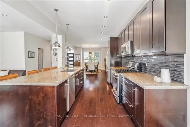 Additional image 11 of 17 Winegarden Tr