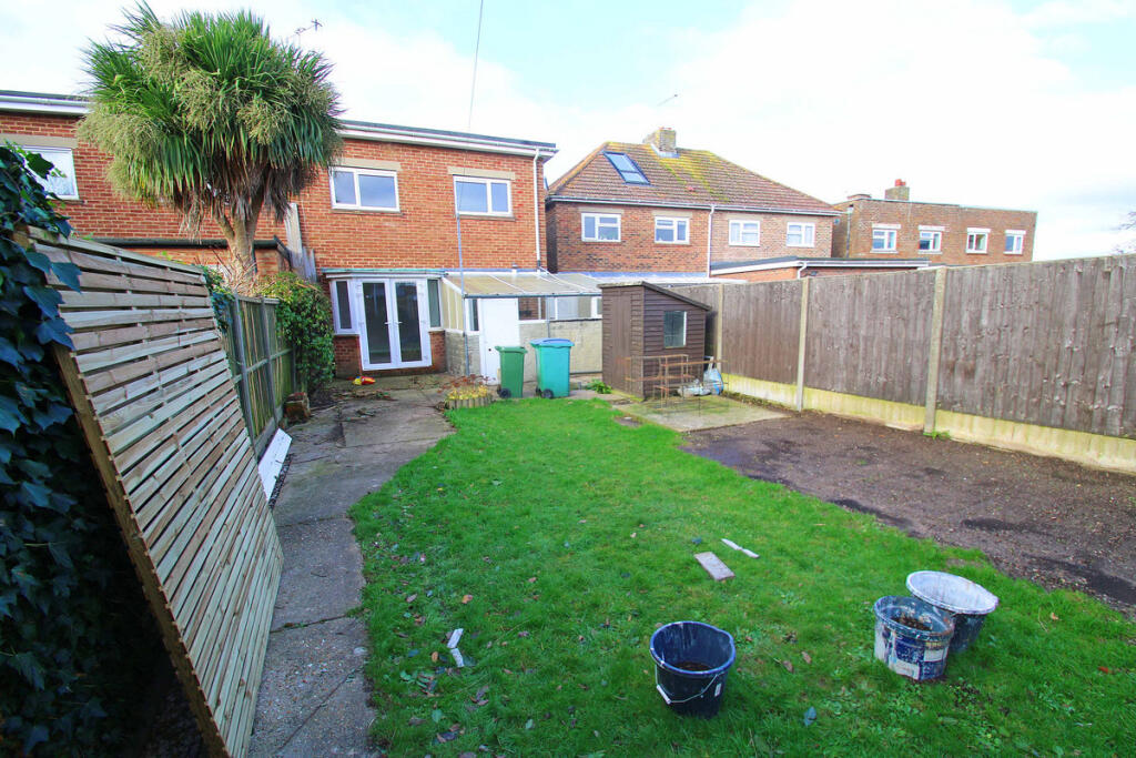 Additional image 10 of Jubilee Avenue, Littlehampton, BN16