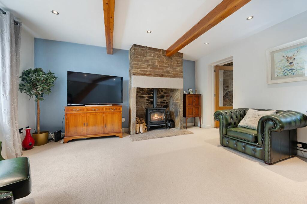 Additional image 27 of Bradshaw Road, Bolton BL2 3EW - Spacious 4-Bed Townhouse with En Suites & Dressing Rooms