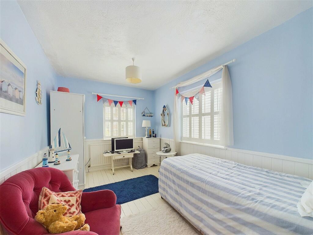 Additional image 9 of Wallace Avenue, Worthing, BN11