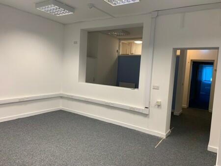 Additional image 4 of 33 New Lane, Bolton, Lancashire, BL2