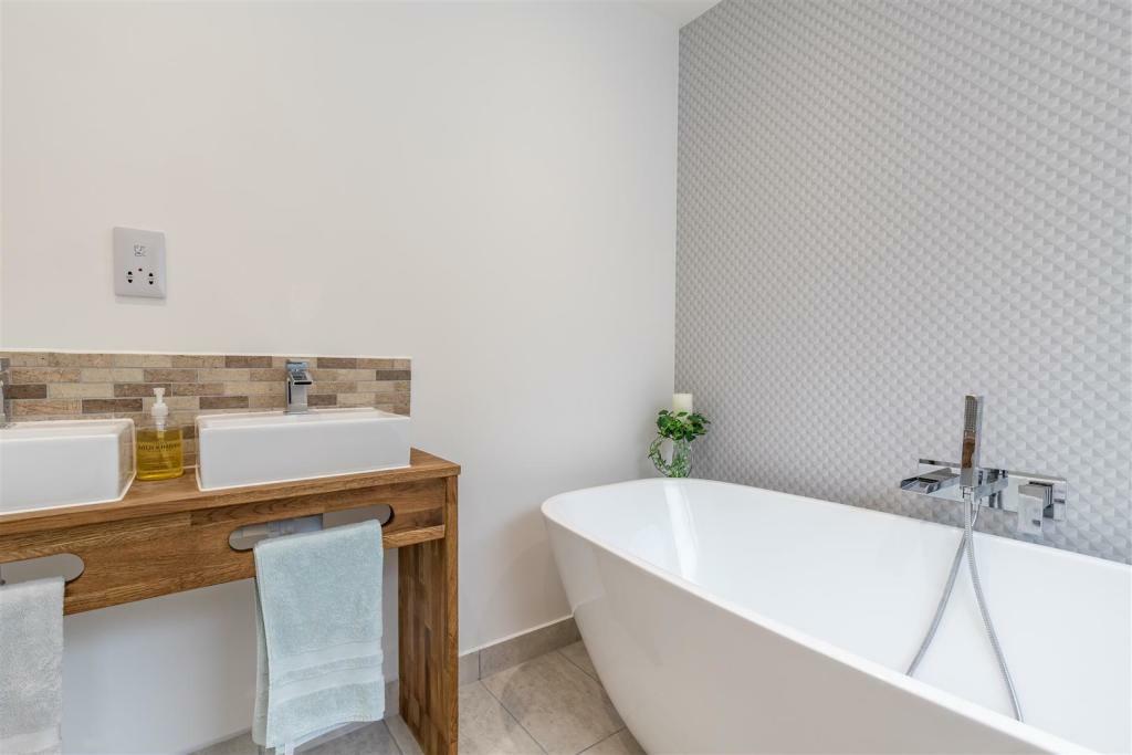 Additional image 5 of Dudsbury Crescent, Ferndown