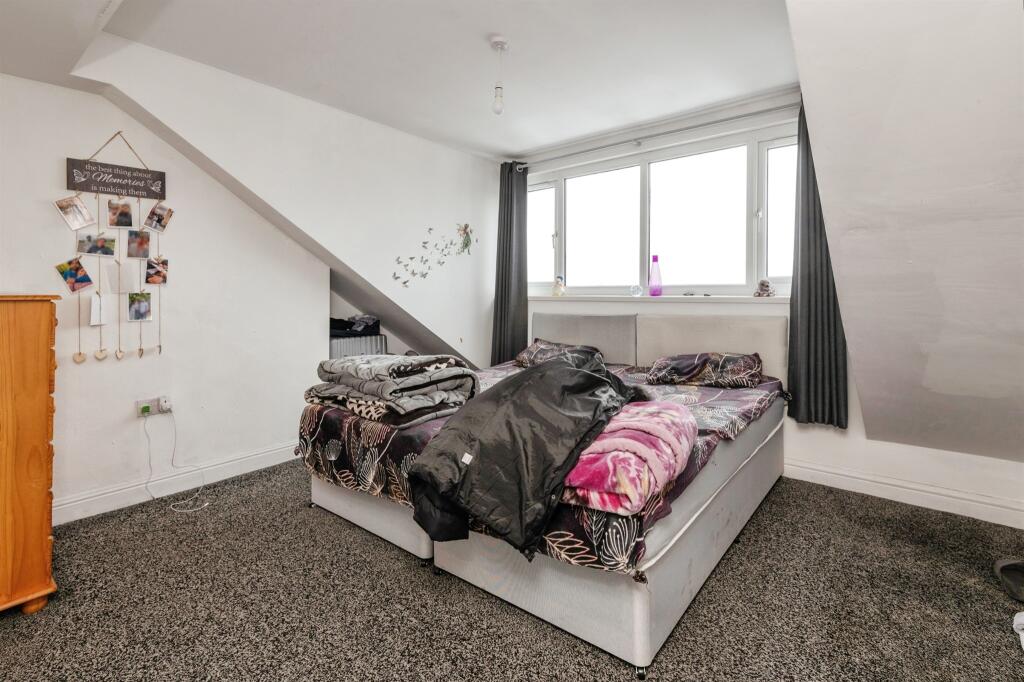 Additional image 8 of Lister Avenue, Bradford