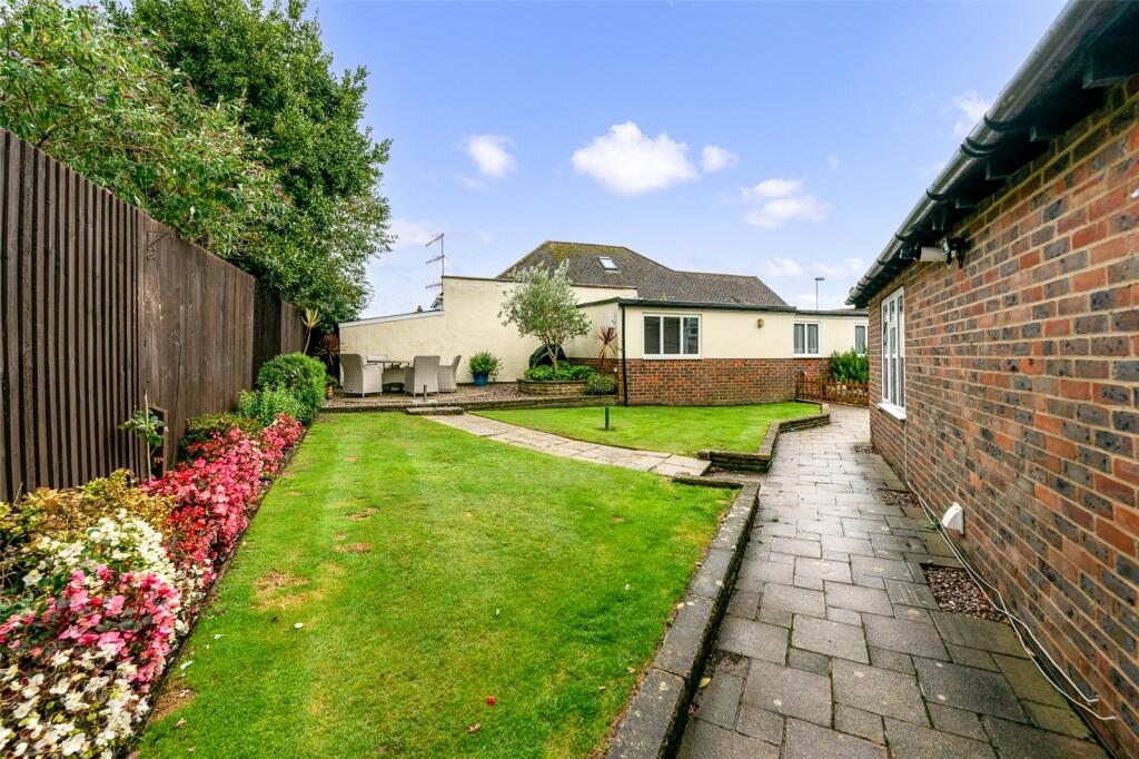 Additional image 5 of Parklands Avenue, Goring-by-Sea, Worthing, West Sussex, BN12