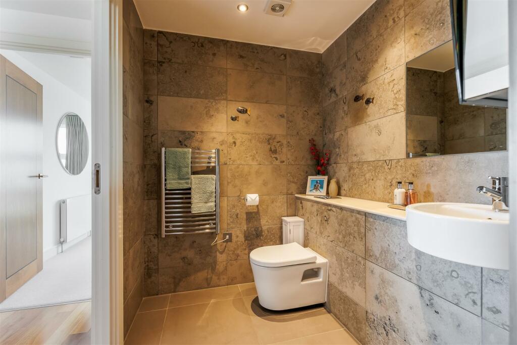 Additional image 15 of High Street, Poole