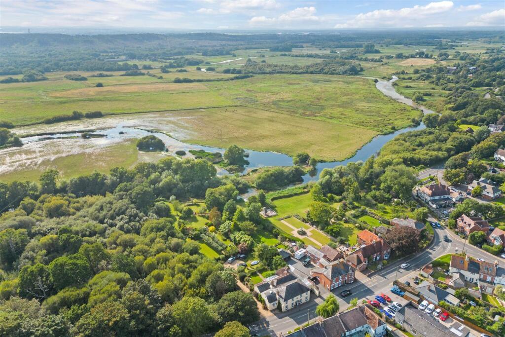 Additional image 25 of Salisbury Road, Winkton