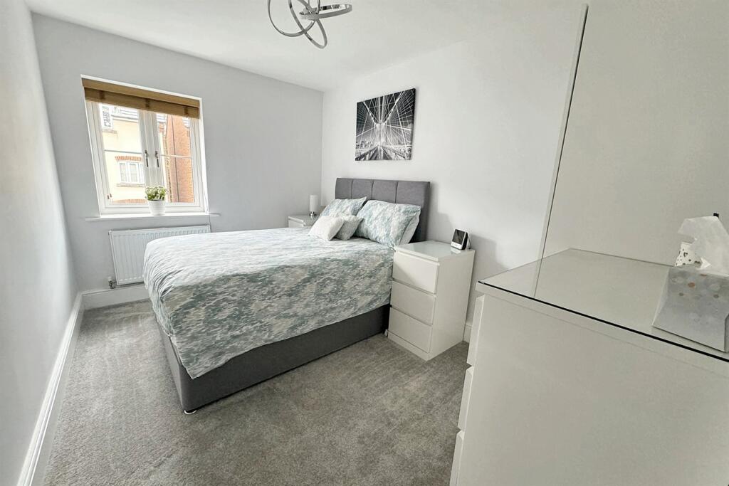 Additional image 8 of Ferndown