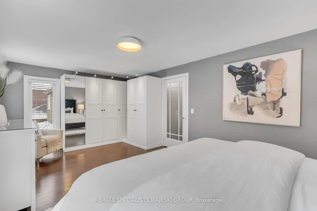 Additional image 26 of 34 Cavell Ave