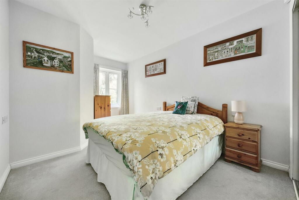 Additional image 7 of Hale Lodge, Littlehampton