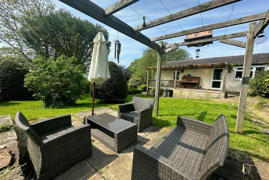 Additional image 6 of Knitson