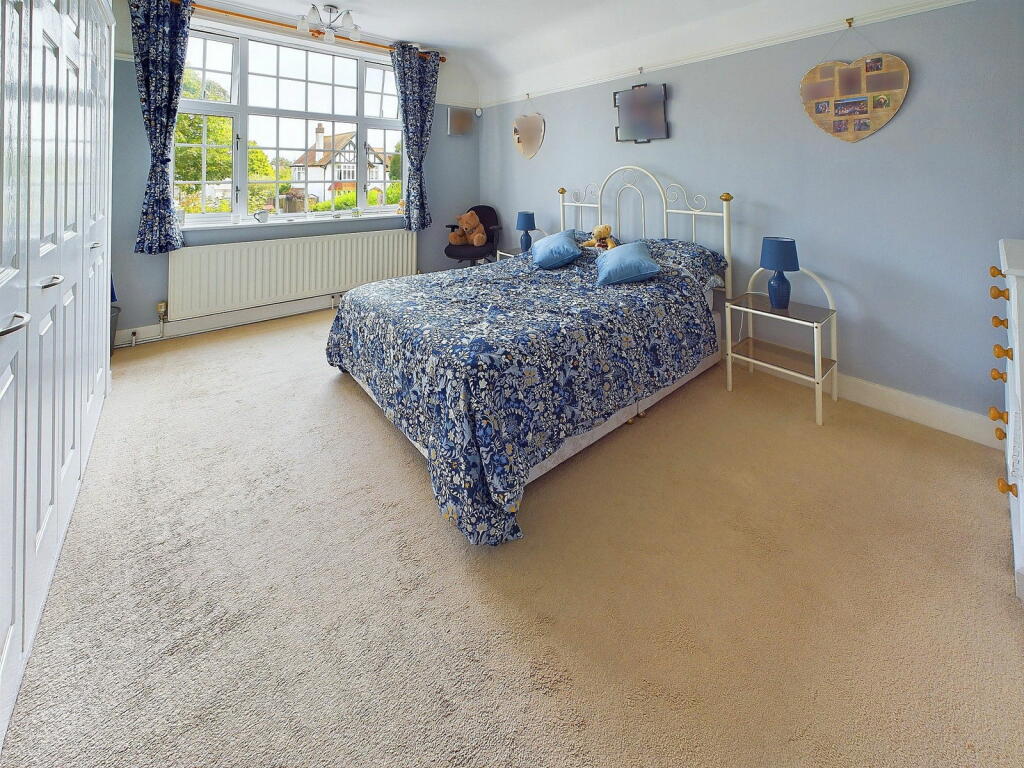 Additional image 16 of Windlesham Gardens, Shoreham-by-sea, West Sussex, BN43 5AD