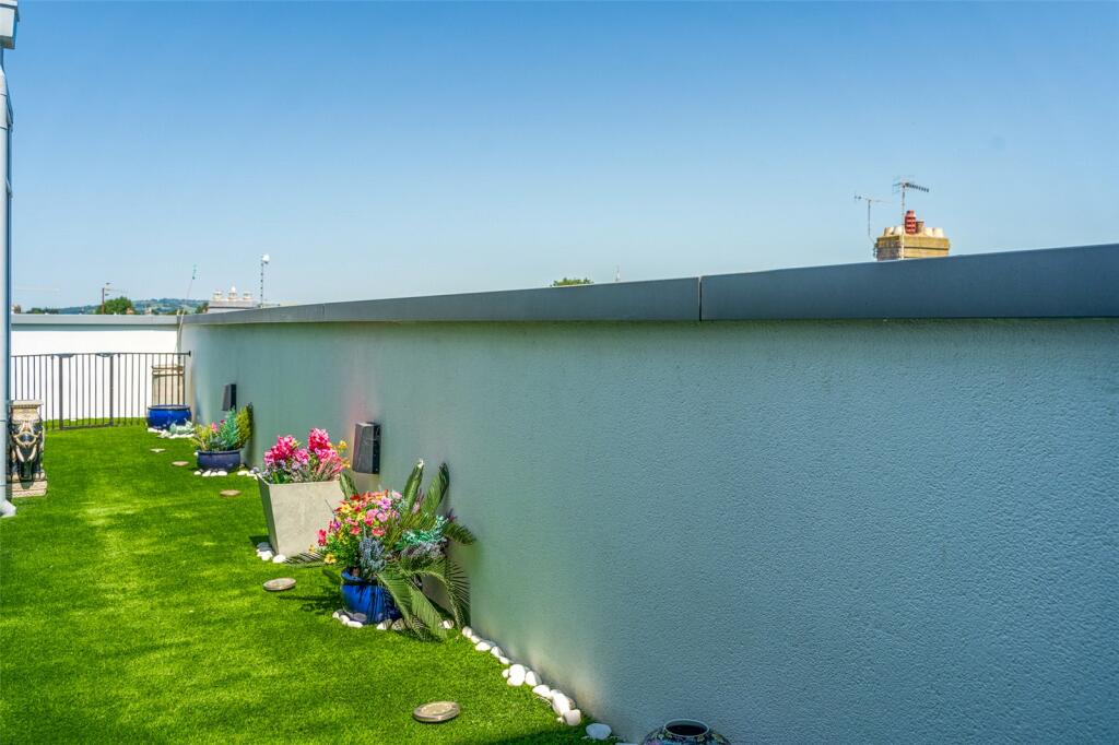 Additional image 27 of The Beach Residences, Marine Parade, Worthing, West Sussex, BN11