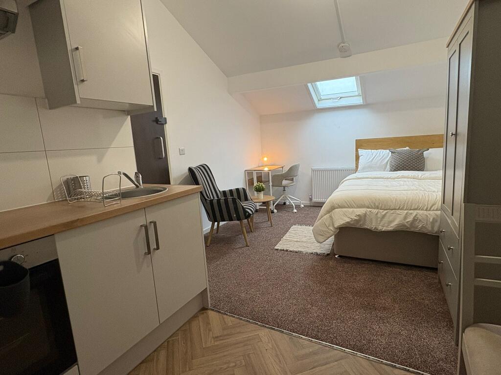 Additional image 2 of Room 6, Parsonage Street