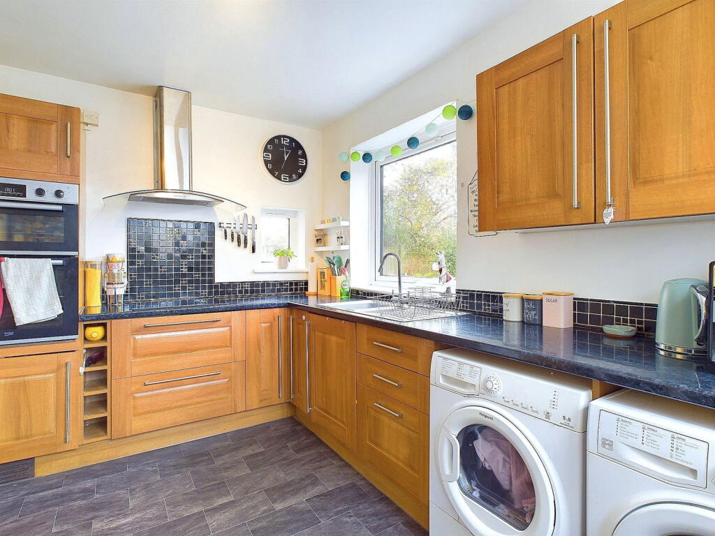 Additional image 5 of Aglaia Road, Worthing, BN11