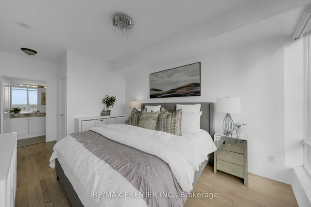 Additional image 30 of 15 Windermere Ave Unit 2309