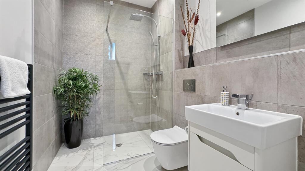 Additional image 18 of Canford Cliffs Avenue, Lower Parkstone