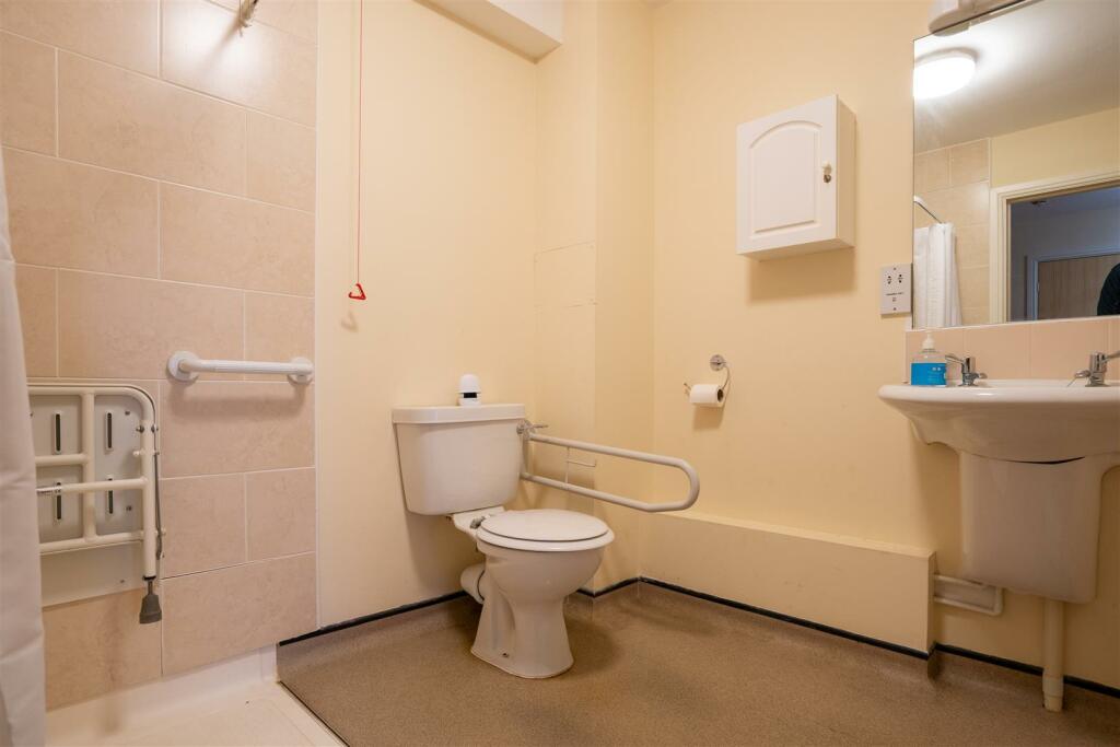 Additional image 10 of Baldwin Lane, Clayton, Bradford