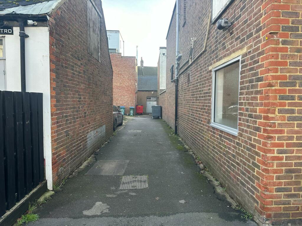 Additional image 9 of 78 & 78a High Street, Littlehampton, West Sussex, BN17 5DX