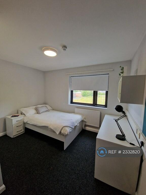 Additional image 4 of Laila House, Bradford, BD5