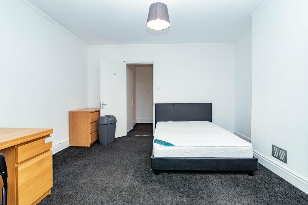 Additional image 4 of Queensland Road, Bournemouth,