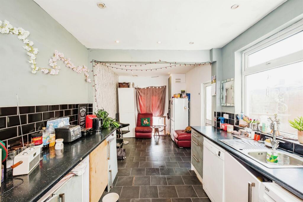 Additional image 8 of Old Shoreham Road, Southwick, Brighton