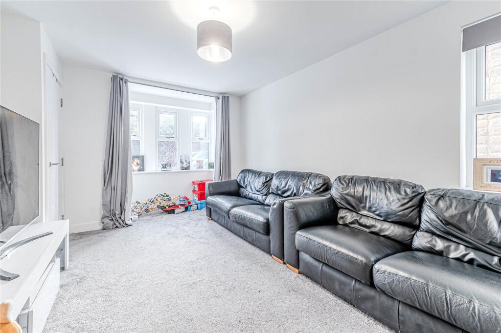 Additional image 15 of Albion Close, Bradford, West Yorkshire