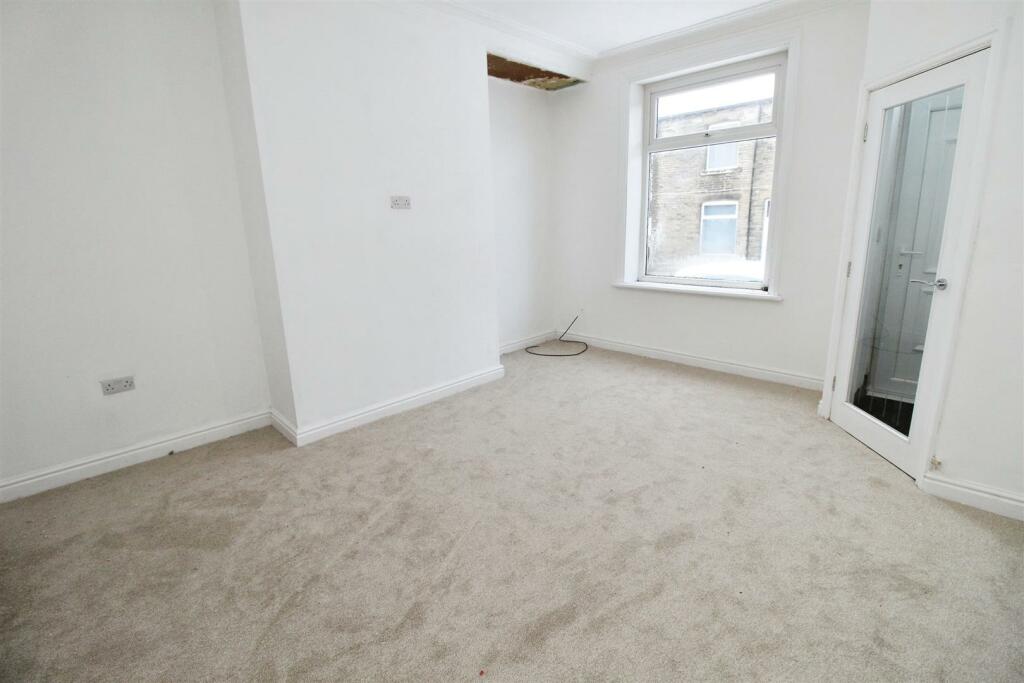 Additional image 15 of Windmill Hill, Bradford, BD6 3BB