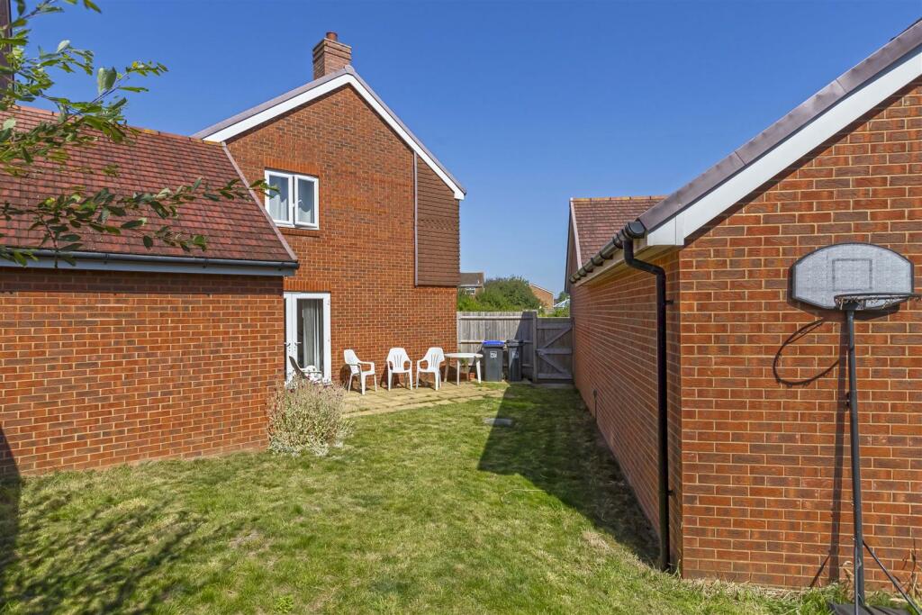 Additional image 13 of Violet Close, Worthing