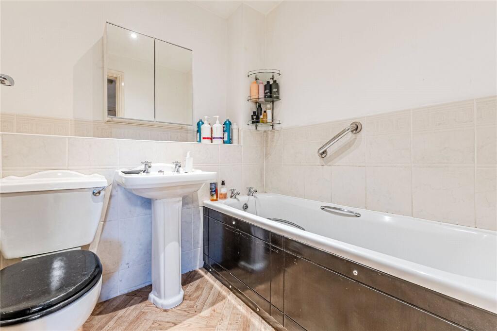 Additional image 8 of 2 Branwell Lodge, The Strone, Apperley Bridge, Bradford, West Yorkshire