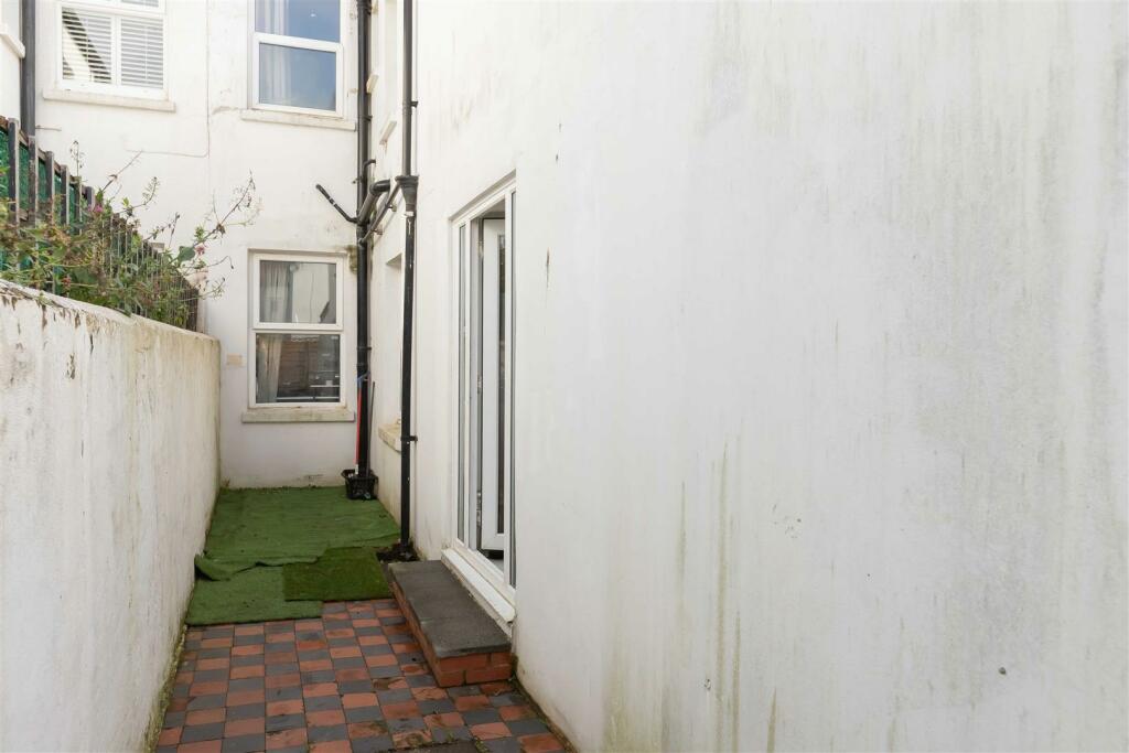 Additional image 18 of Eastcourt Road, Worthing