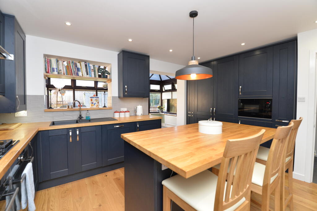 Additional image 22 of Bowland Rise, New Milton, Hampshire, BH25