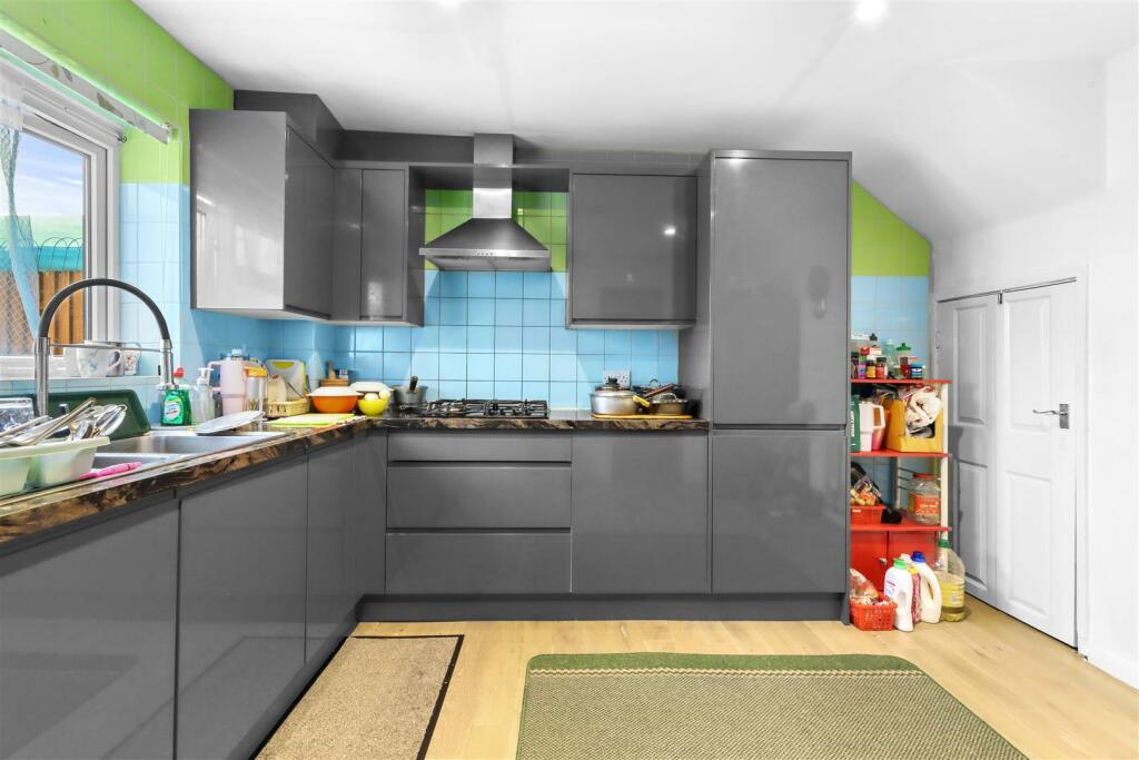 Additional image 8 of Otham Park, Hailsham