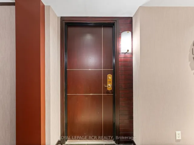 Additional image 3 of 2111 Lake Shore Blvd Unit 1116