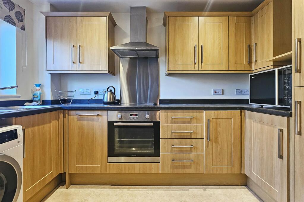 Additional image 4 of Woodlands Avenue, Rustington, Littlehampton, West Sussex