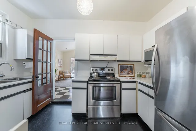 Additional image 10 of 141 Dovercourt Rd