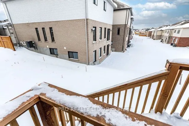 Additional image 39 of 85 Broadacre Dr