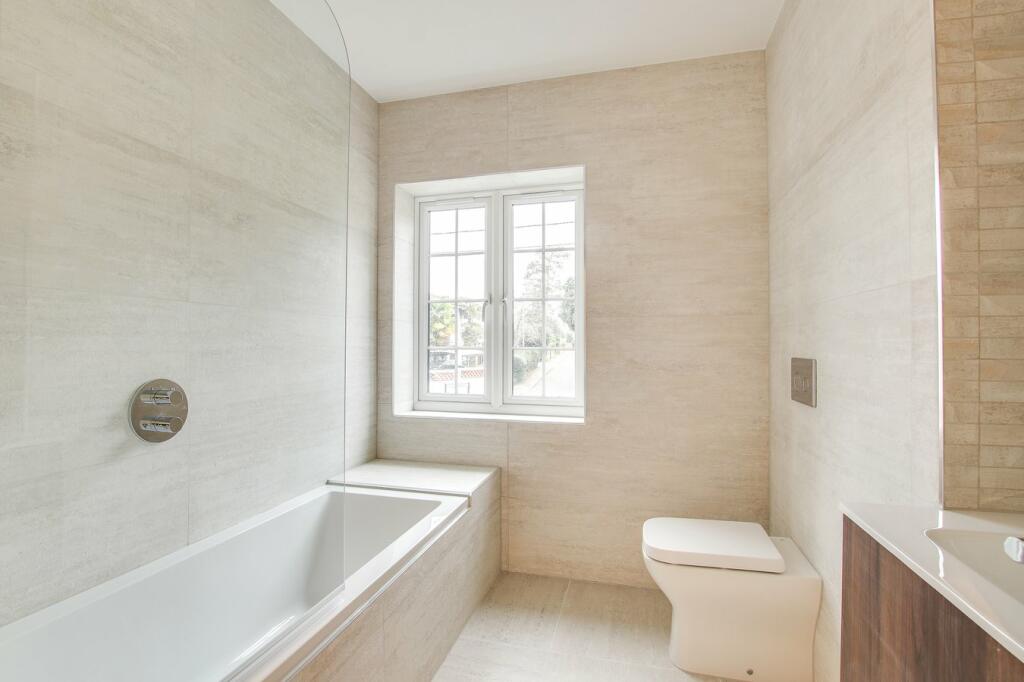 Additional image 17 of Elphinstone Road, Highcliffe, Christchurch, BH23