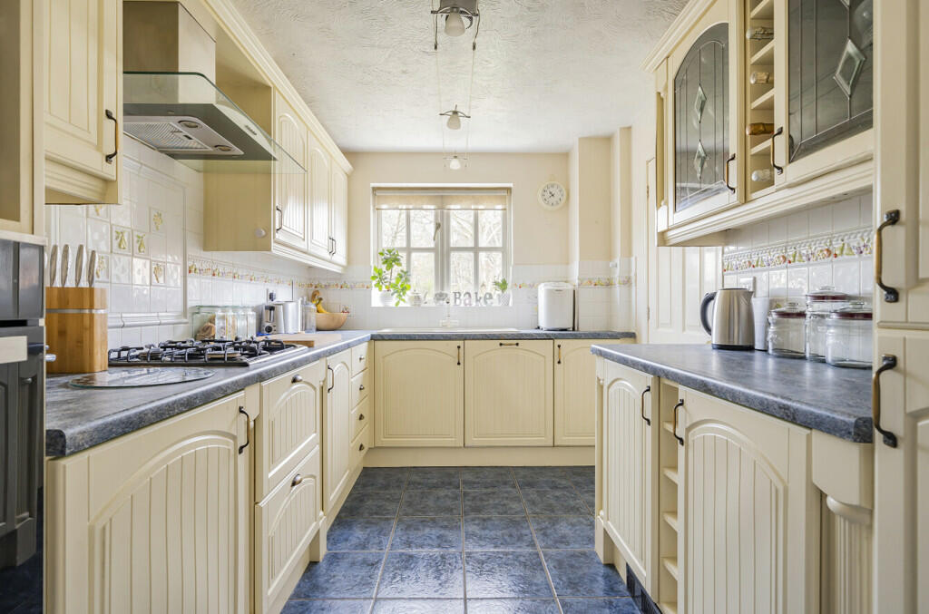 Additional image 3 of Carnation Close, Littlehampton, West Sussex